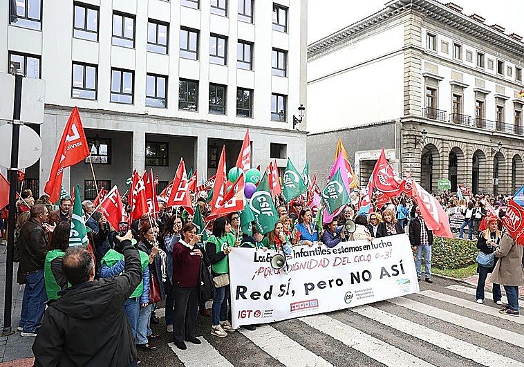 Las trabajadoras de Les Escuelines irán a la huelga el 16 y 17 de diciembre